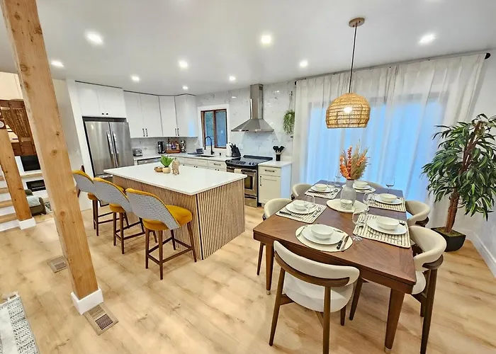 Luxury 4br Near Six Flags & Naval Base * Waukegan